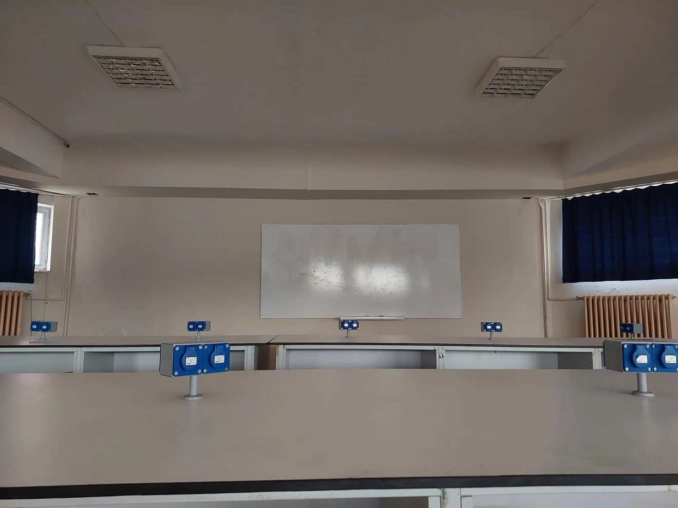 Pistonlu motorlar atelyesi